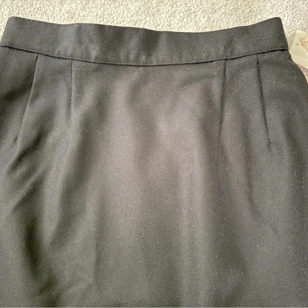 NWT Block Island Petites 7/8 Black 100% pure wool lined pencil skirt